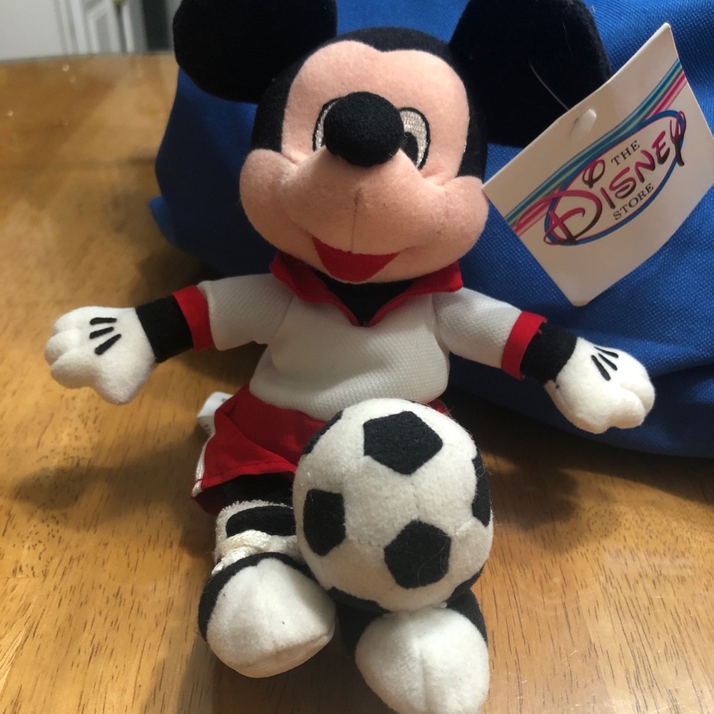 Disney NWT- #28 Soccer Mickey Mouse Bean Bag Plush 10"